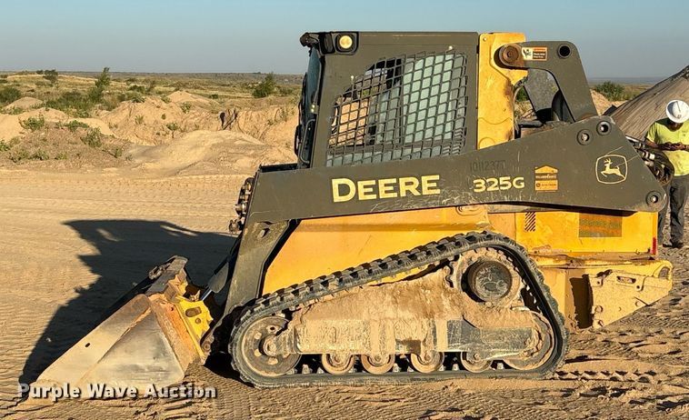 image for item EM0587 2019 John Deere 325G tracked skid steer loader