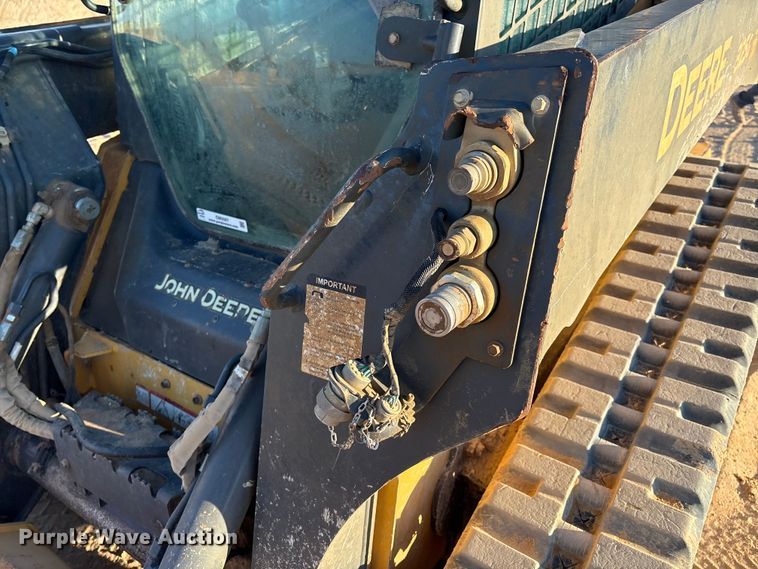image for item EM0587 2019 John Deere 325G tracked skid steer loader