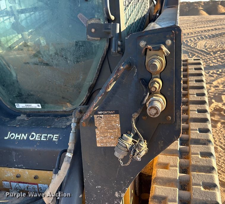 image for item EM0587 2019 John Deere 325G tracked skid steer loader