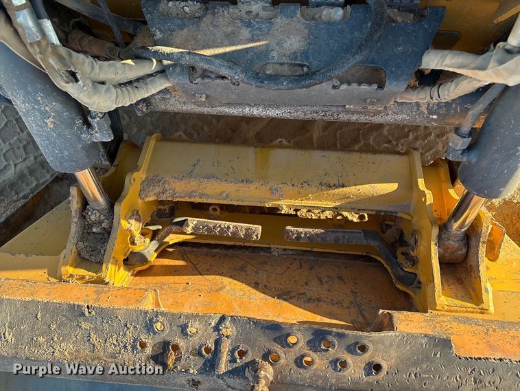 image for item EM0587 2019 John Deere 325G tracked skid steer loader