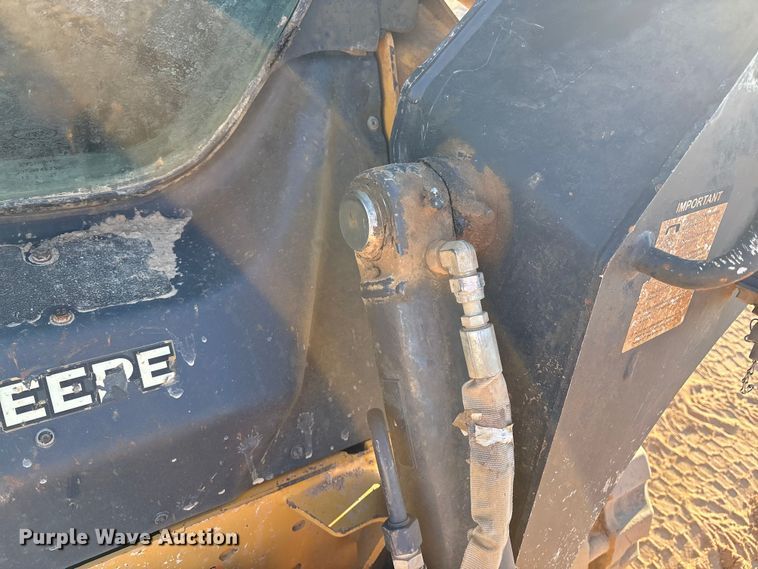 image for item EM0587 2019 John Deere 325G tracked skid steer loader