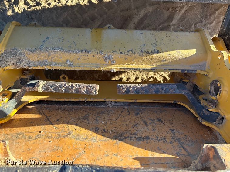 image for item EM0587 2019 John Deere 325G tracked skid steer loader