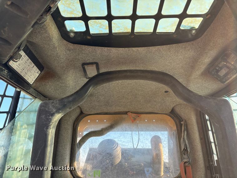 image for item EM0587 2019 John Deere 325G tracked skid steer loader