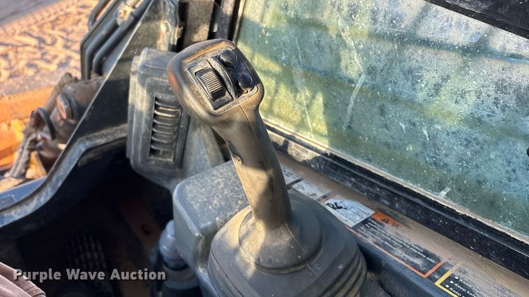 image for item EM0587 2019 John Deere 325G tracked skid steer loader