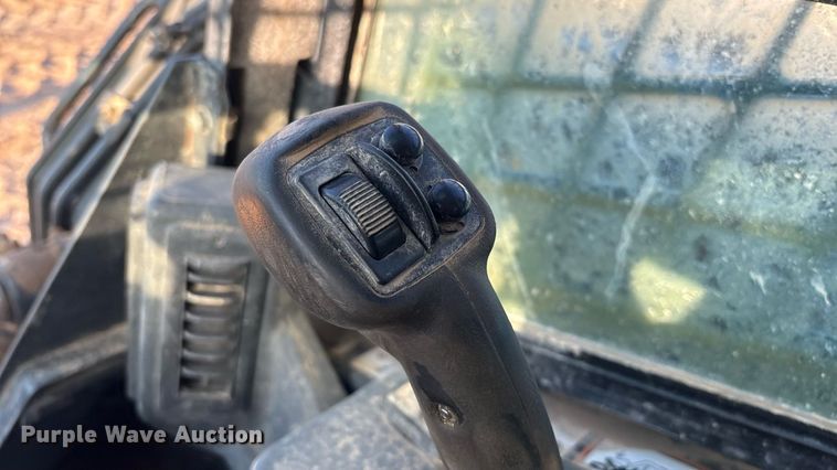 image for item EM0587 2019 John Deere 325G tracked skid steer loader