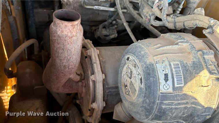 image for item EM0587 2019 John Deere 325G tracked skid steer loader