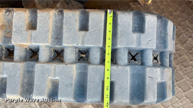 image for item EM0587 2019 John Deere 325G tracked skid steer loader