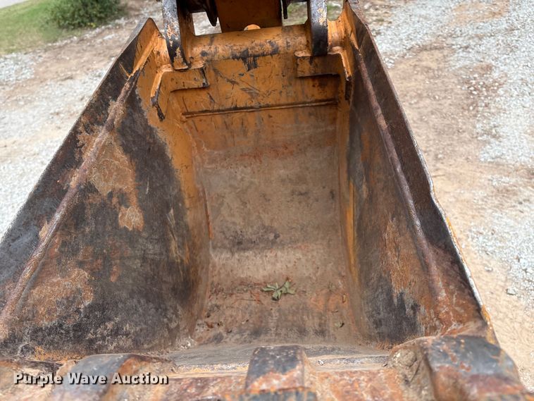 image for item EM0590 2003 Case 580 Super M backhoe