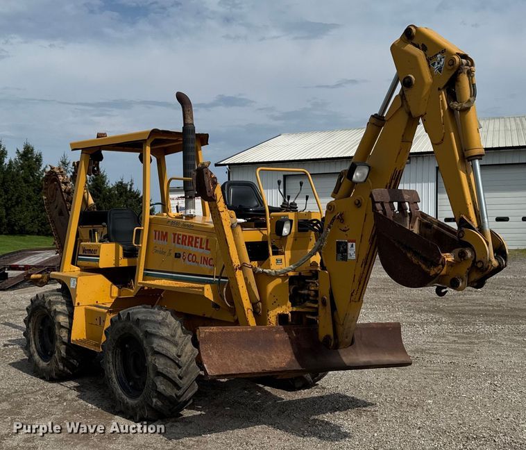 image for item EM2299 1997 Vermeer V8550 trencher