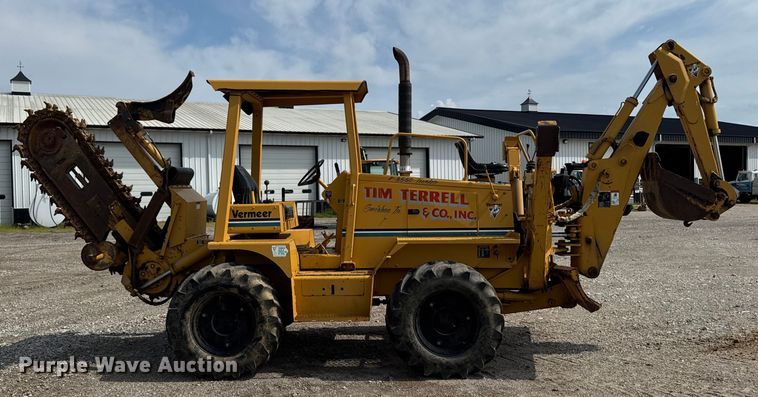 image for item EM2299 1997 Vermeer V8550 trencher