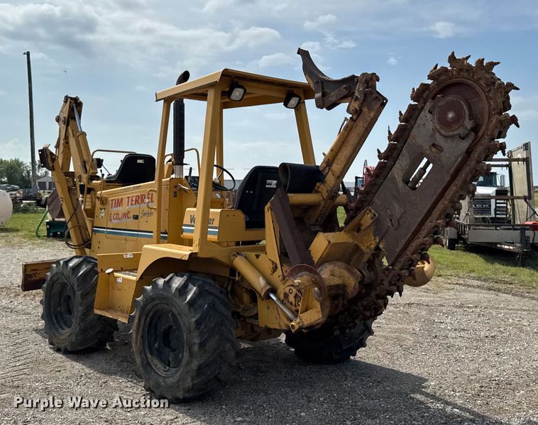 image for item EM2299 1997 Vermeer V8550 trencher