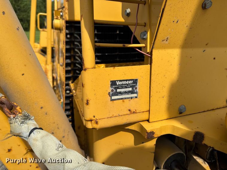 image for item EM2299 1997 Vermeer V8550 trencher