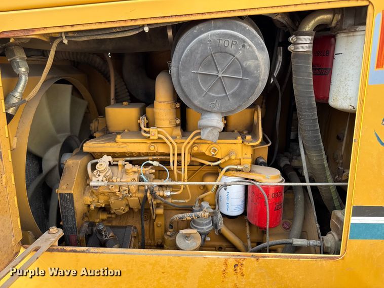 image for item EM2299 1997 Vermeer V8550 trencher