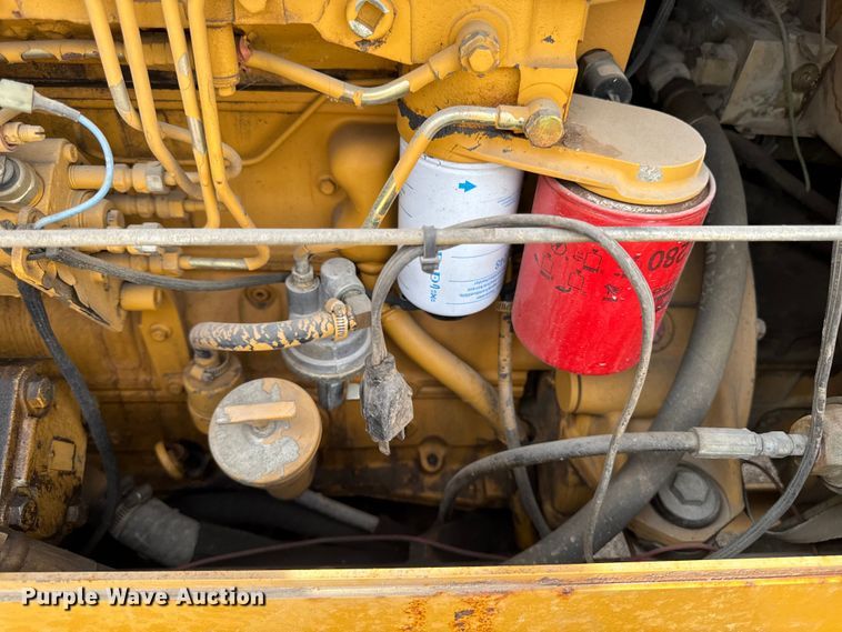 image for item EM2299 1997 Vermeer V8550 trencher