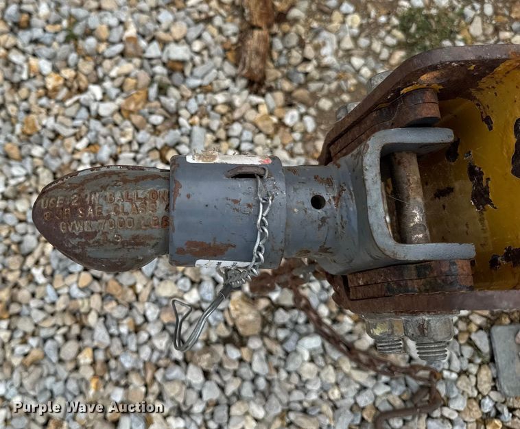 image for item EM2300 2018 Vermeer BC700 XL wood chipper