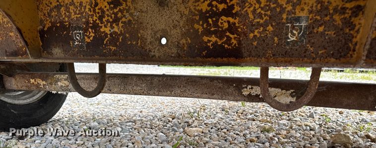 image for item EM2300 2018 Vermeer BC700 XL wood chipper