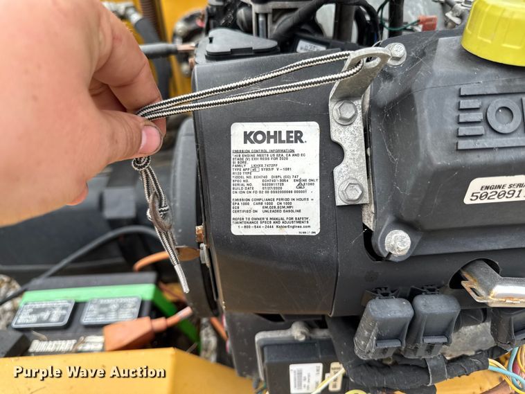 image for item EM2300 2018 Vermeer BC700 XL wood chipper