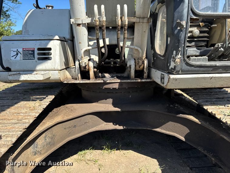 image for item EM2321 2002 Link-Belt 210LX excavator