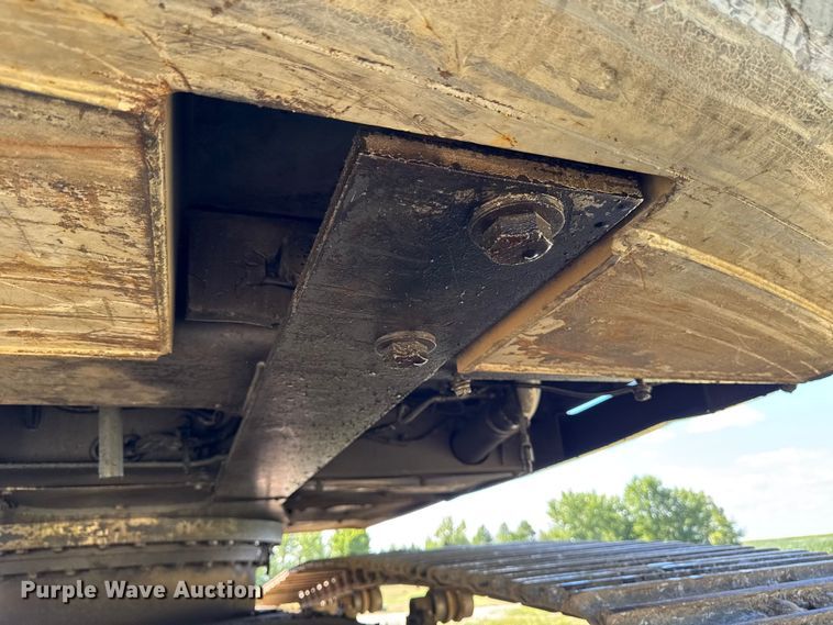 image for item EM2321 2002 Link-Belt 210LX excavator