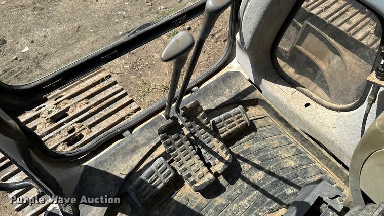 image for item EM2321 2002 Link-Belt 210LX excavator