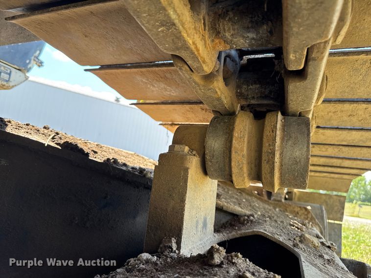 image for item EM2321 2002 Link-Belt 210LX excavator