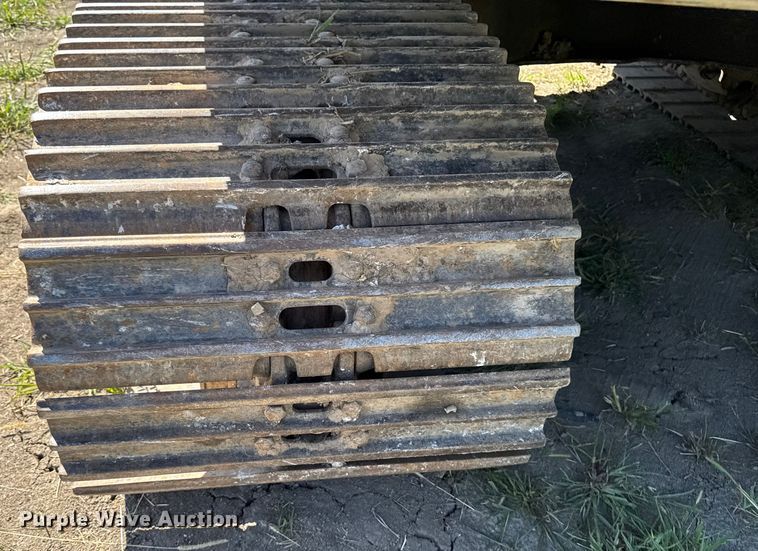 image for item EM2321 2002 Link-Belt 210LX excavator