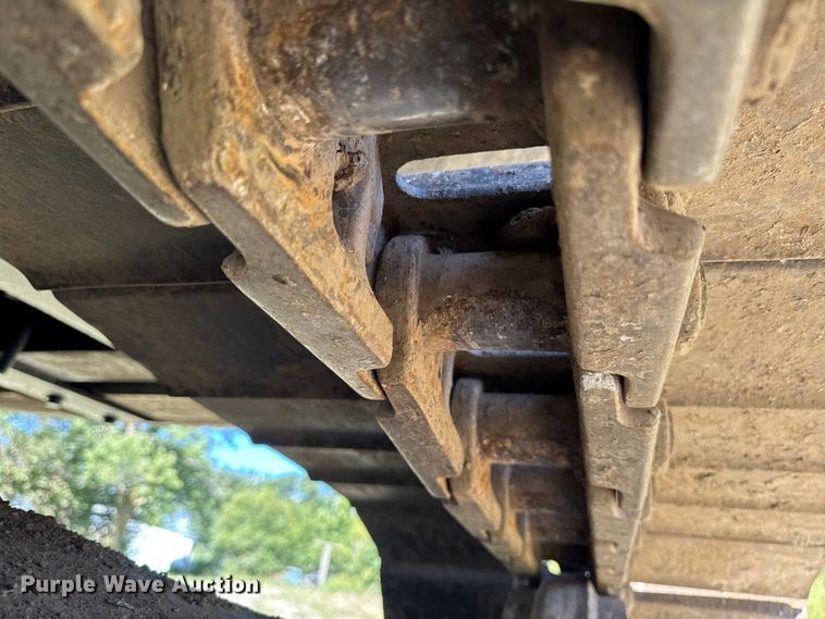 image for item EM2321 2002 Link-Belt 210LX excavator