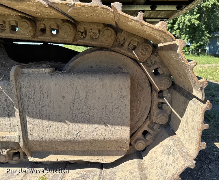 image for item EM2321 2002 Link-Belt 210LX excavator