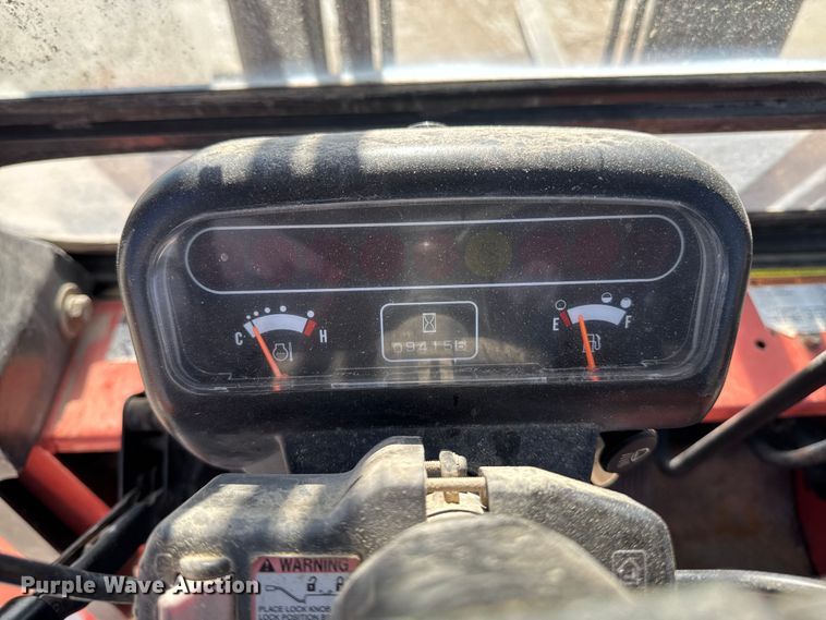 image for item EM2325 Nissan 110 forklift