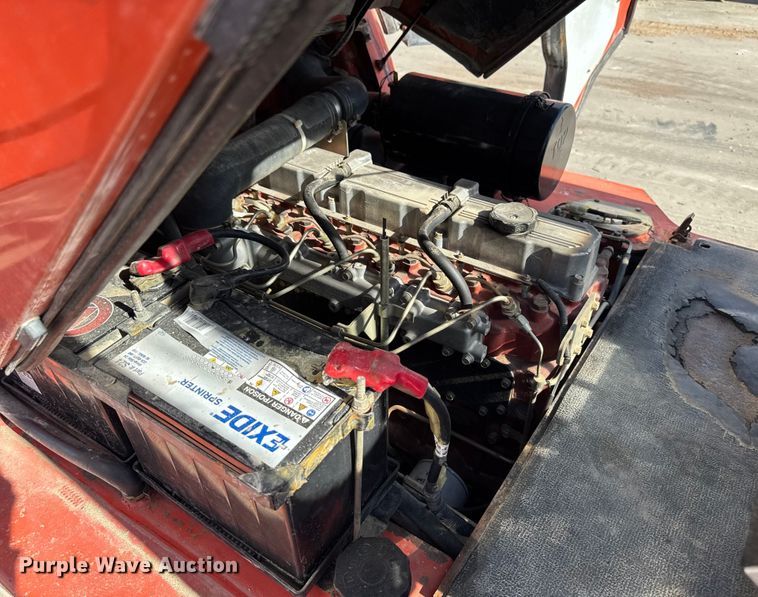 image for item EM2325 Nissan 110 forklift