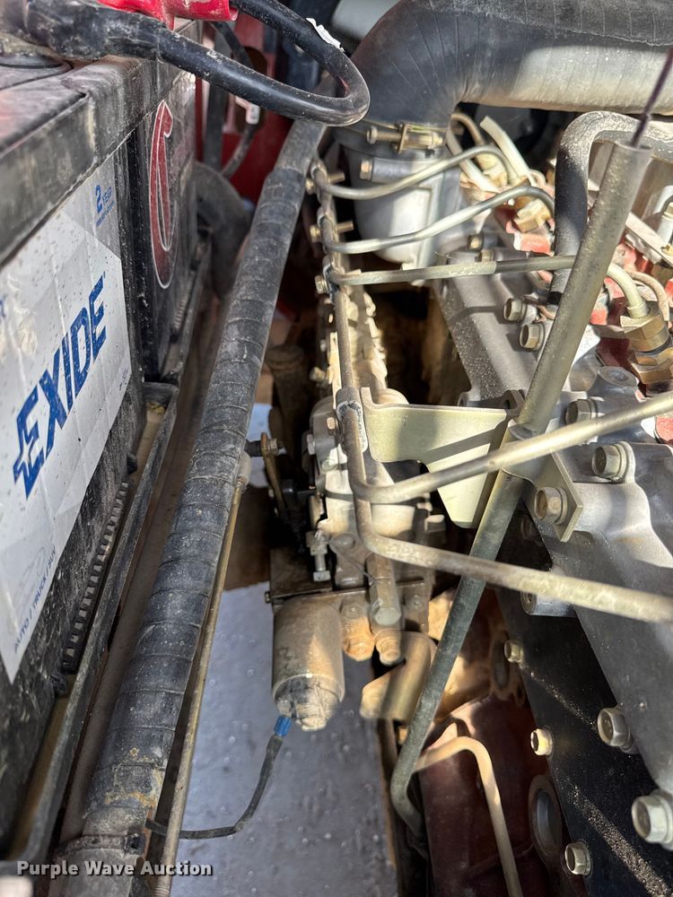 image for item EM2325 Nissan 110 forklift