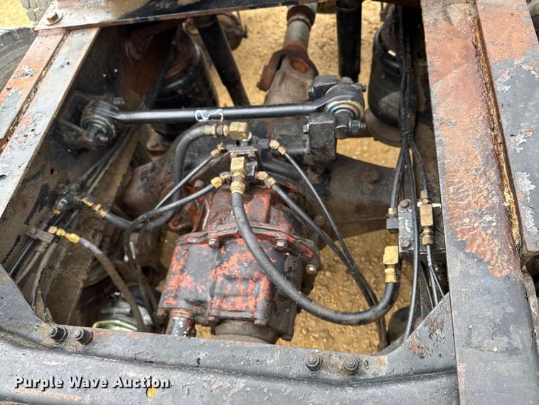 image for item EM2331 1994 Mack CH613 semi truck