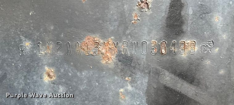 image for item EM2331 1994 Mack CH613 semi truck