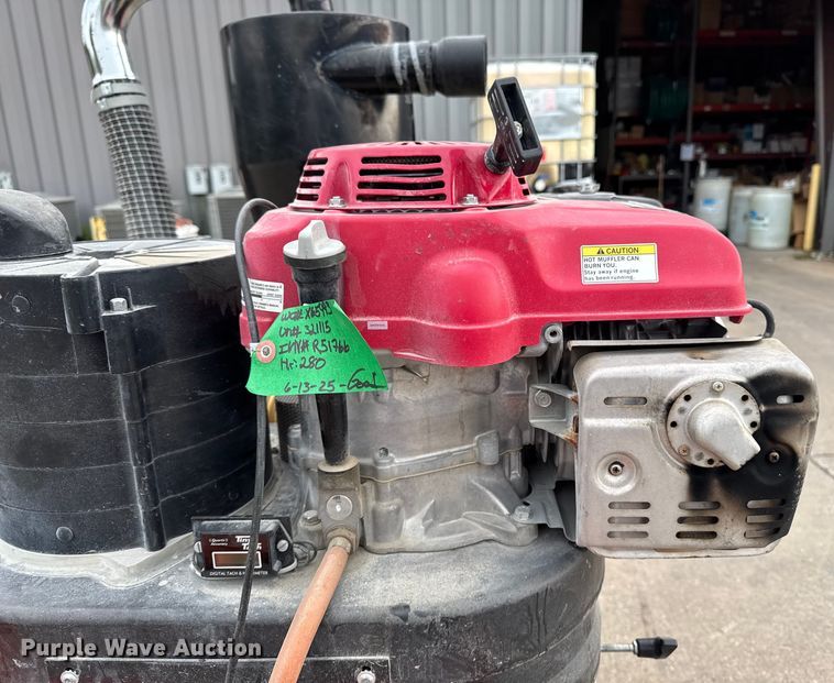 image for item EM2336 Husqvarna Soff-Cut V-1000 dust collector