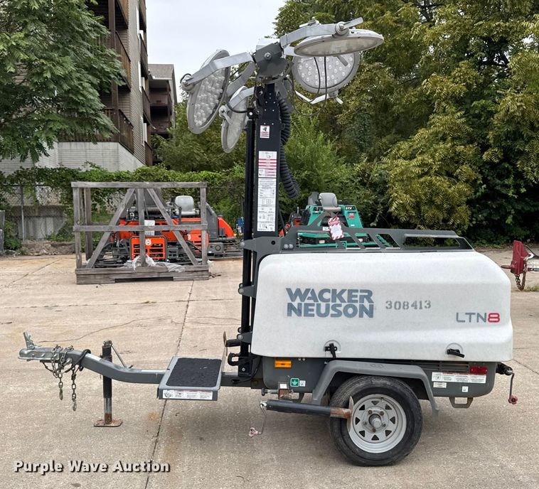 image for item EM2337 2014 Wacker Neuson LTN8 light plant