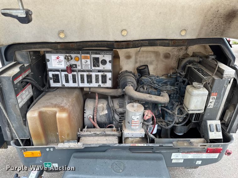 image for item EM2337 2014 Wacker Neuson LTN8 light plant