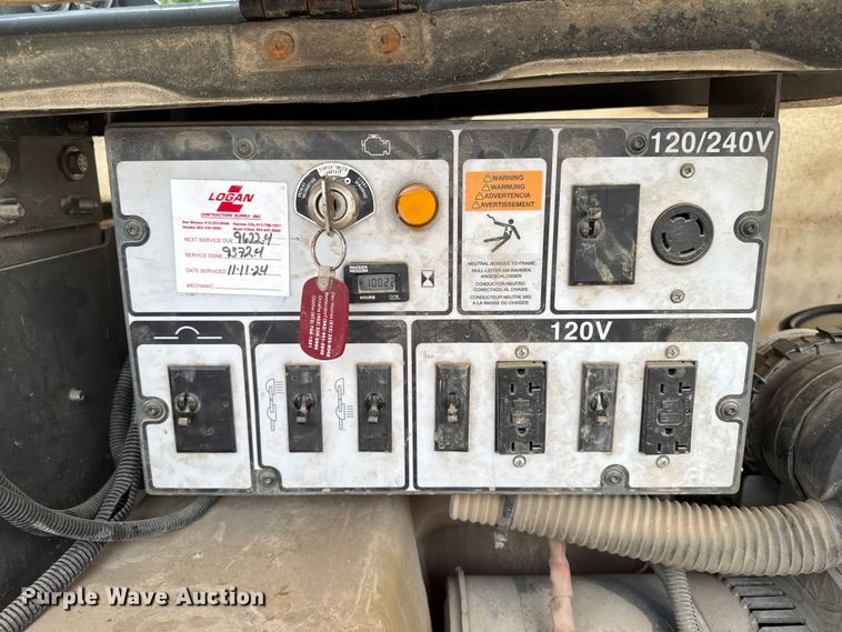 image for item EM2337 2014 Wacker Neuson LTN8 light plant