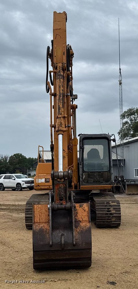 image for item EM2340 2002 Case CX160 excavator