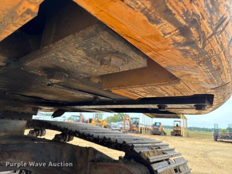 image for item EM2340 2002 Case CX160 excavator