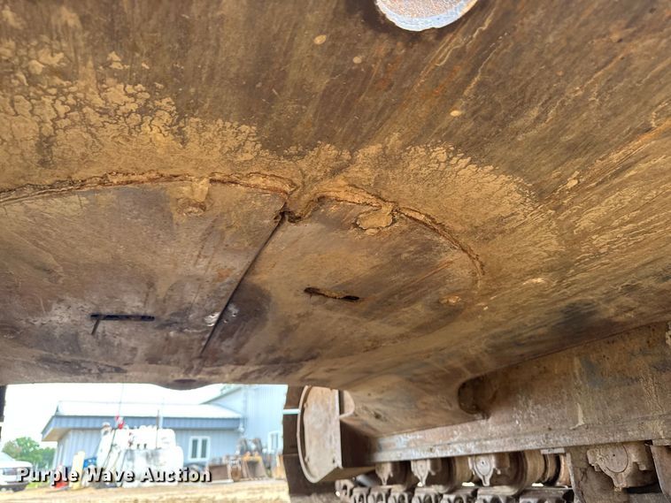 image for item EM2340 2002 Case CX160 excavator