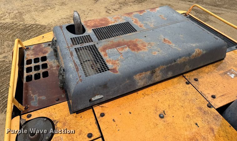 image for item EM2340 2002 Case CX160 excavator
