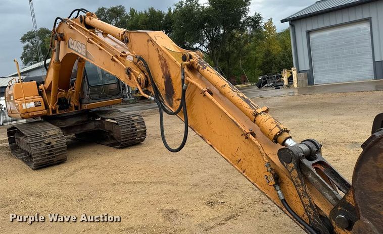image for item EM2340 2002 Case CX160 excavator