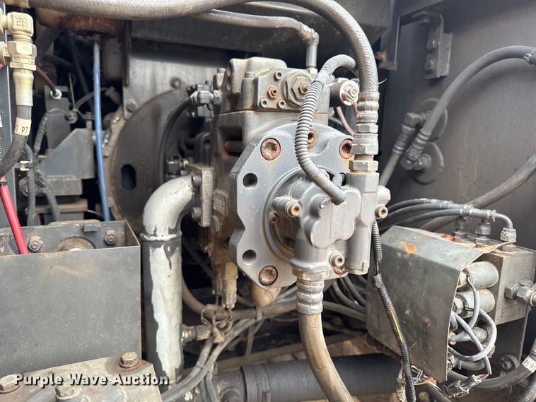 image for item EM2340 2002 Case CX160 excavator