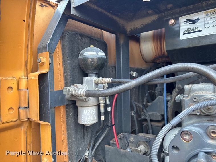 image for item EM2340 2002 Case CX160 excavator