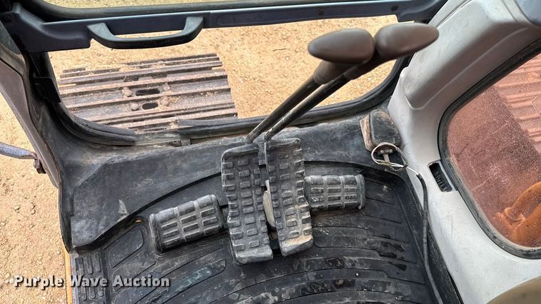 image for item EM2340 2002 Case CX160 excavator