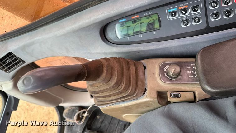 image for item EM2340 2002 Case CX160 excavator