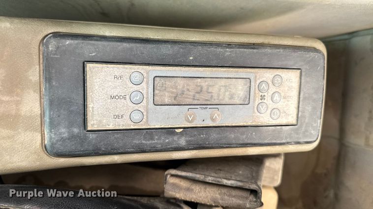 image for item EM2340 2002 Case CX160 excavator