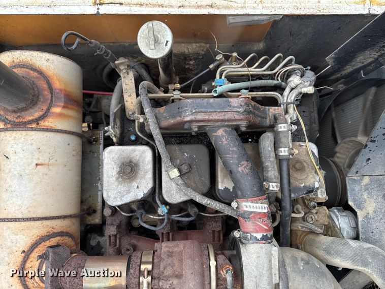 image for item EM2340 2002 Case CX160 excavator