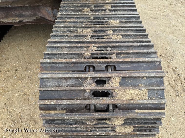 image for item EM2340 2002 Case CX160 excavator