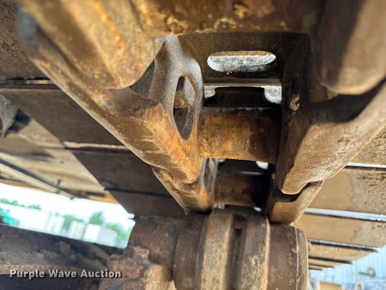 image for item EM2340 2002 Case CX160 excavator